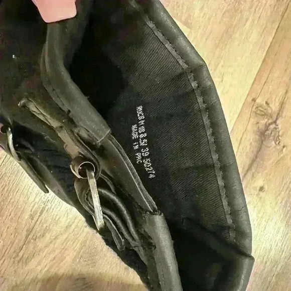 NWOT Chinese Laundry
Dirty Laundry By Chinese Laundry Women's Roger That Boot - Picture 10 of 11